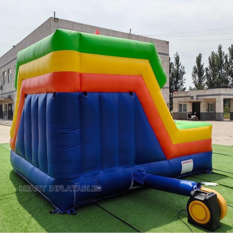 Komerčná požičovňa skákacieho hradu na párty Využitie skákacieho hradu Jumper pre deti thumbnail 6