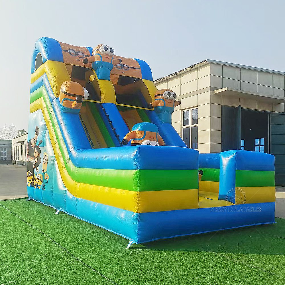 Giant Minions suchá šmykľavka mokrá šmykľavka Bounce šmykľavka combo Skákací hrad thumbnail 3