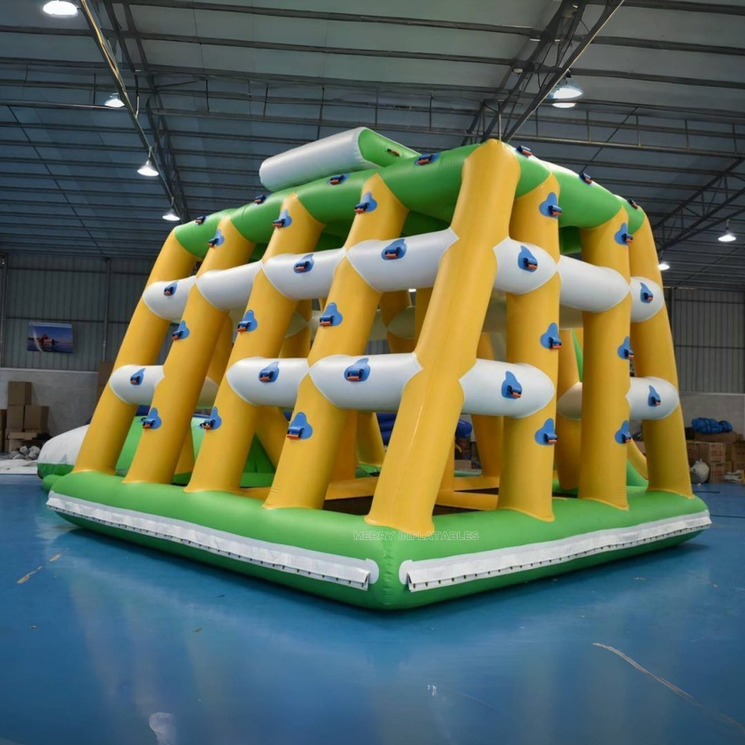 Nafukovacia pyramídová šmykľavka Aqua Water Plávajúca lezecká veža Jachta Tobogán Vodný park thumbnail 5