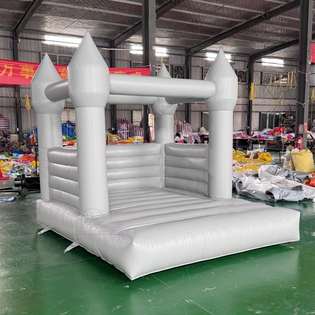 Sivý skákací domček, skákací hrad, nafukovací hrad pre deti, hrad Castillo Moonwalk thumbnail 2