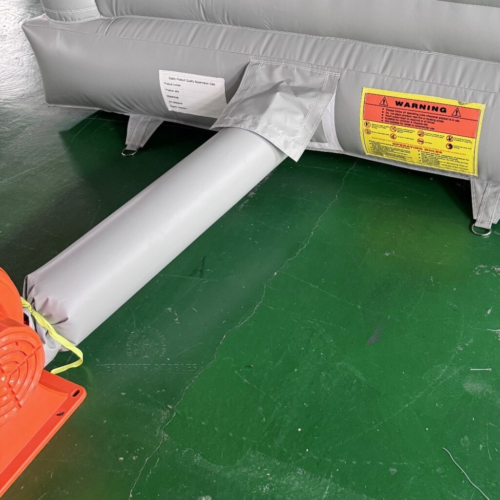 Sivý skákací domček, skákací hrad, nafukovací hrad pre deti, hrad Castillo Moonwalk thumbnail 6