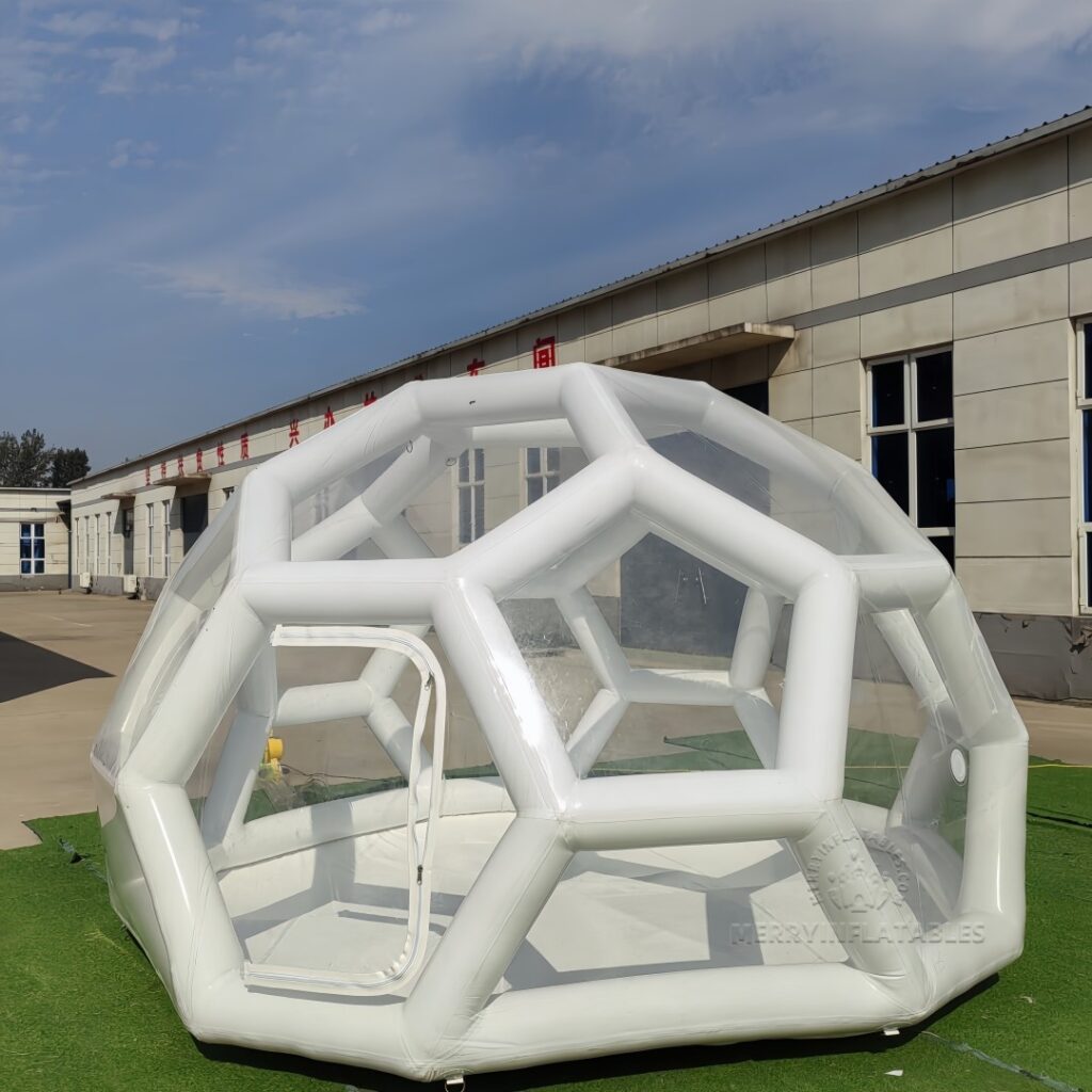 Futbalové skákanie Clear Bubble House Clear Camping Bubble Stans Photo Booth Priehľadná oddychová miestnosť thumbnail 4