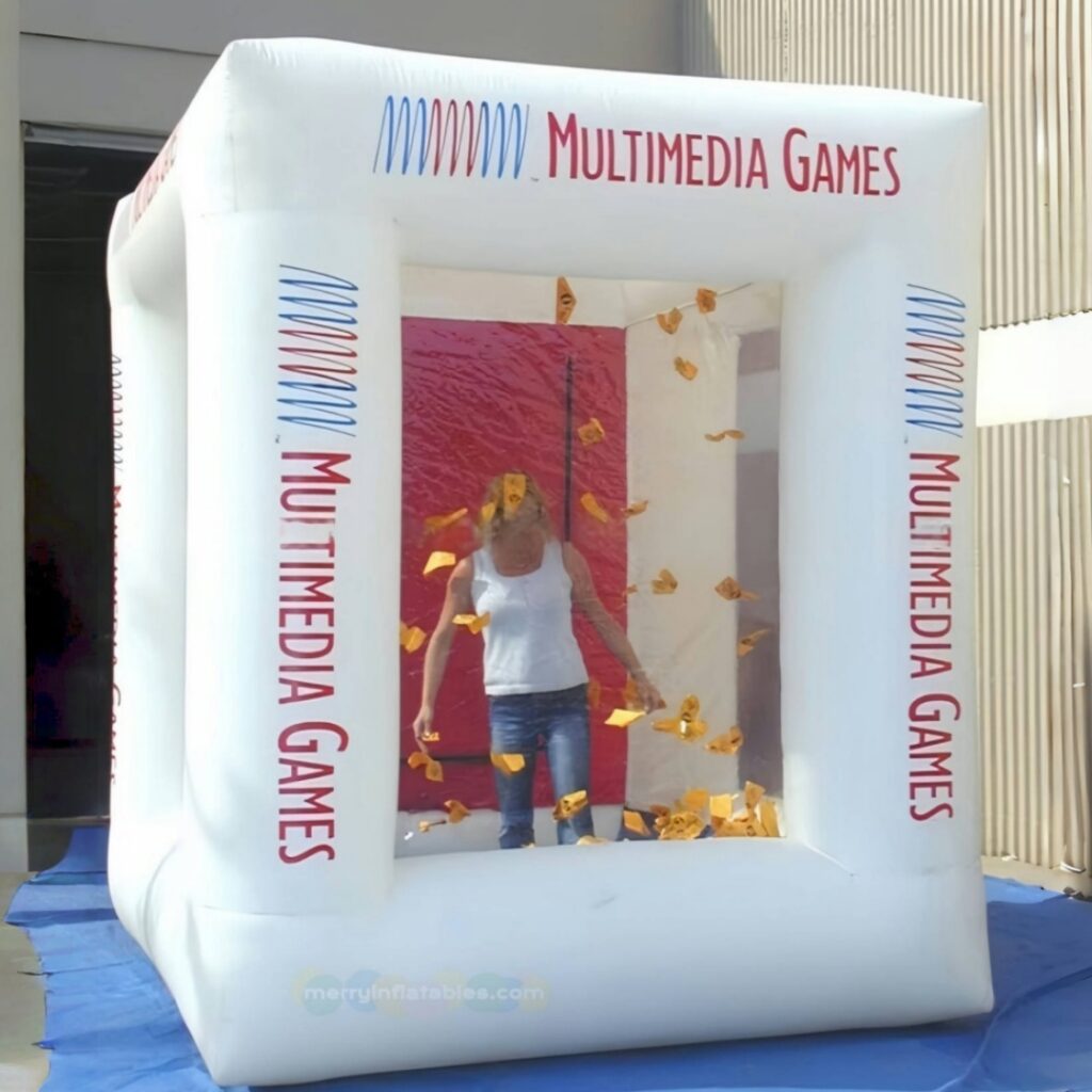 Nafukovacie bublinové balóny, pokladničná búdka, biela pokladničná búdka, reklamná propagácia, fotobúdka thumbnail 3